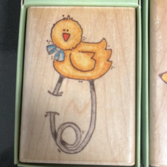 3 piece stamp set with small ink pad bonus! Amazing condition. Hardly used. - Picture 4 of 11